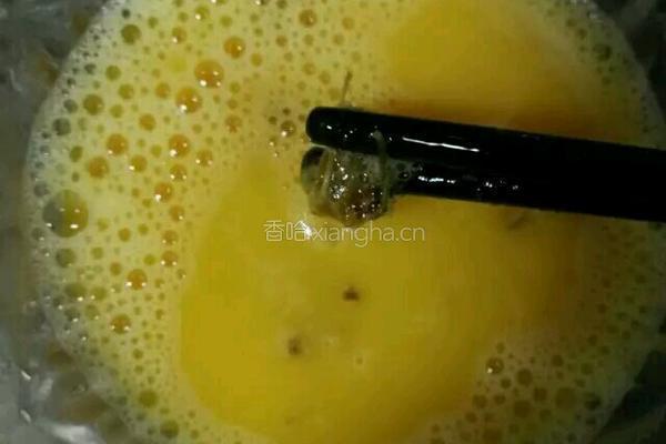 石斛花鸡蛋羹的做法图解1