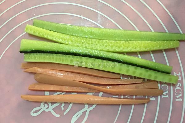紫菜包饭的做法图解6