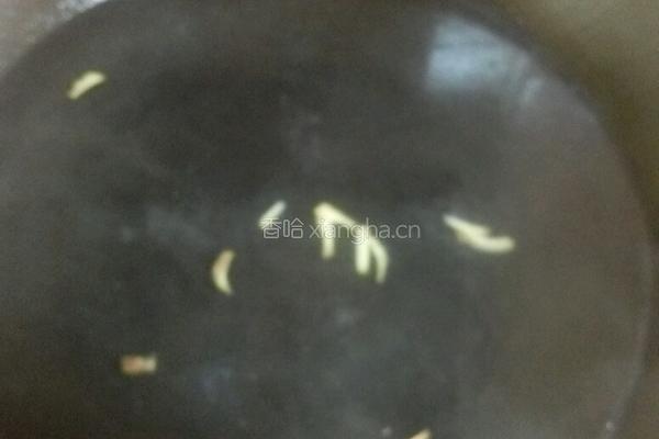 水滑肉黄瓜汤的做法图解5