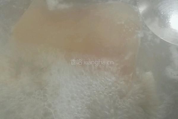 油炸猪皮的做法图解2