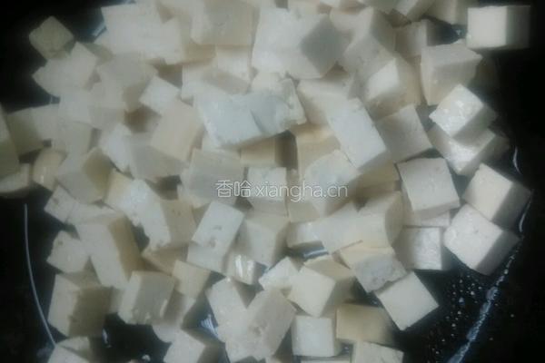 圣女果炒豆腐的做法图解4