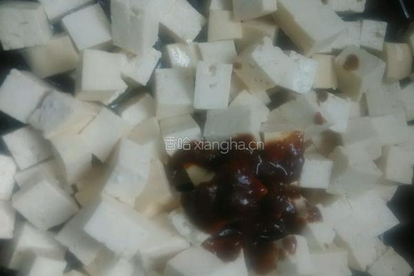 圣女果炒豆腐的做法图解5