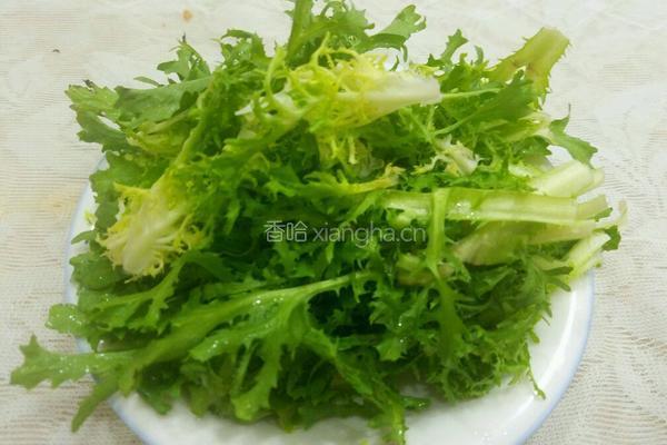 彩椒拌苦菊的做法图解1