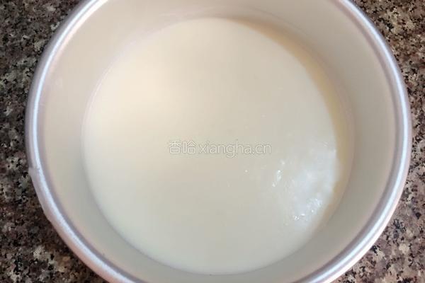炫彩酸奶慕斯的做法图解5