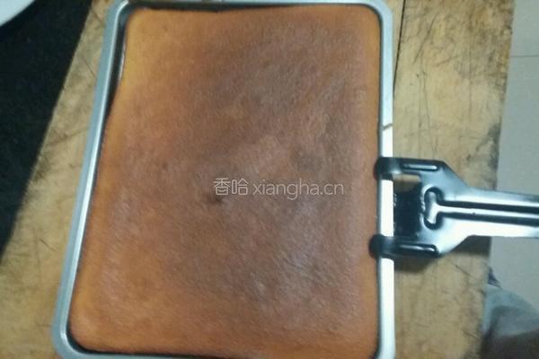 蓝梅蛋糕的做法图解4