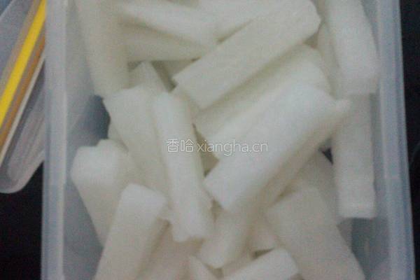 洗澡泡菜之酸辣萝卜黄瓜条的做法图解3