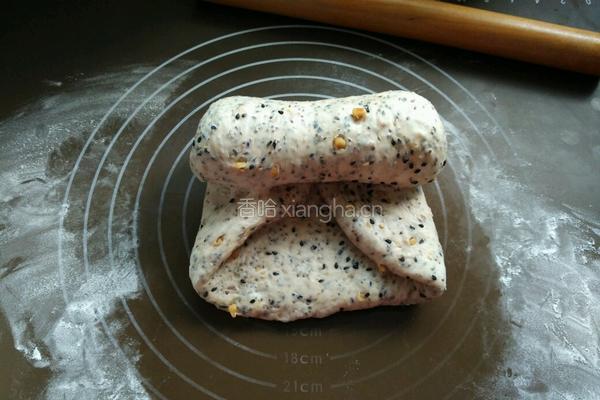 果仁吐司面包的做法图解13