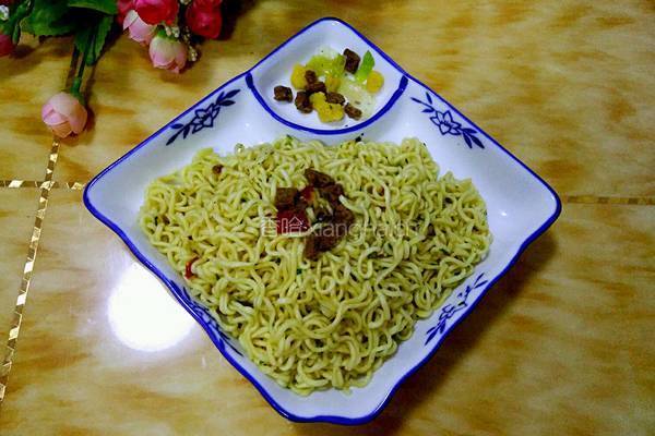 方便牛肉面的做法图解6
