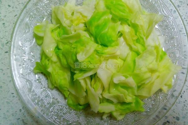 蚝油卷心菜的做法图解4