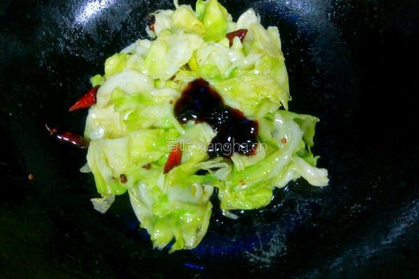 蚝油卷心菜的做法图解8