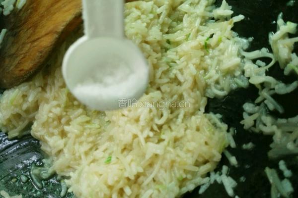 绿豆芽煮饭的做法图解6