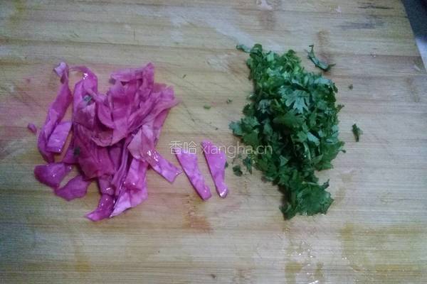 裙带菜猪肉混沌的做法图解10