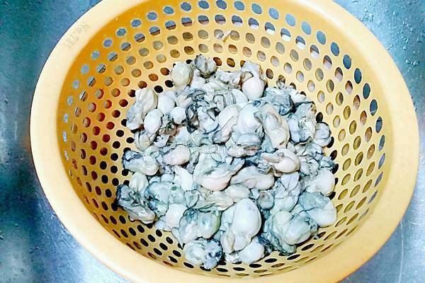 牡蛎烙蛋饼的做法图解4