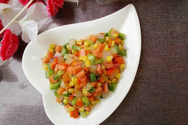 彩椒火腿炒玉米的做法图解5