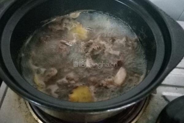 白萝卜炖牛杂的做法图解4