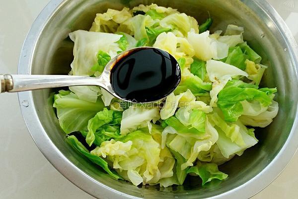 凉拌手撕卷心菜的做法图解5