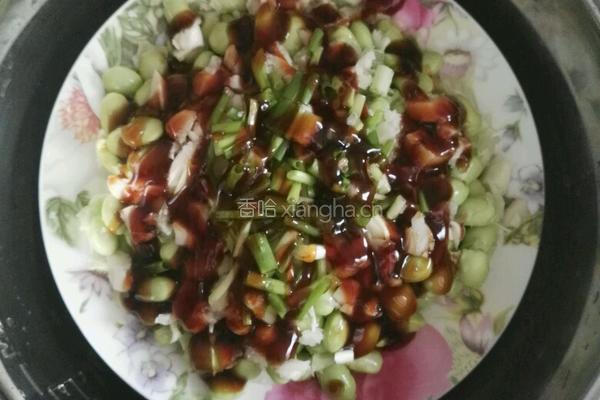 蒜蓉毛豆的做法图解2