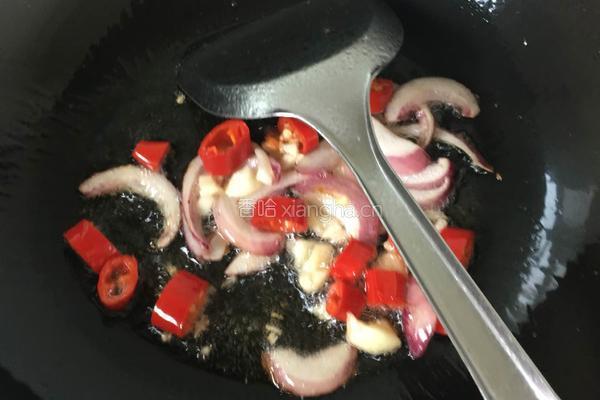 肥牛片炒杂蔬的做法图解4