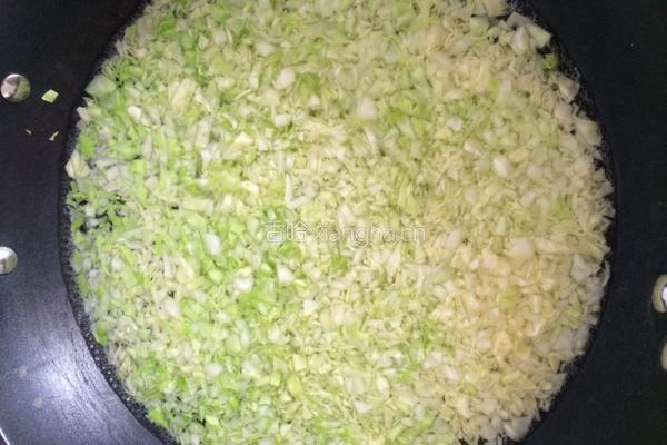 格格牌自制大头菜菜包子的做法图解5