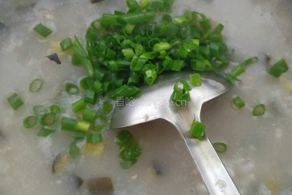 瘦肉茄子粥的做法图解7