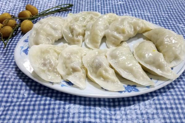卷心菜猪肉饺子的做法图解9