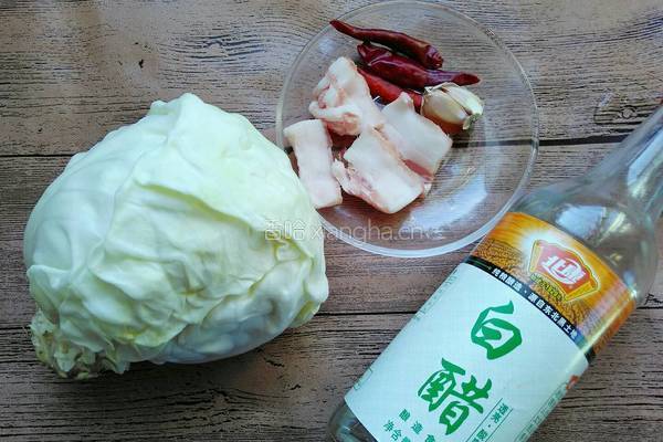 酸辣手撕包菜的做法图解1