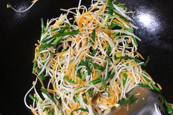绿豆芽杂菜寿司的做法图解4