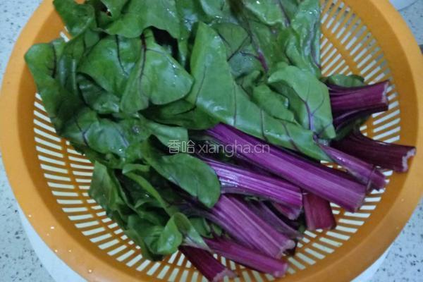 甜菜虫草汤的做法图解1
