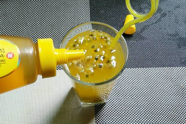 百香蜂蜜水的做法图解6