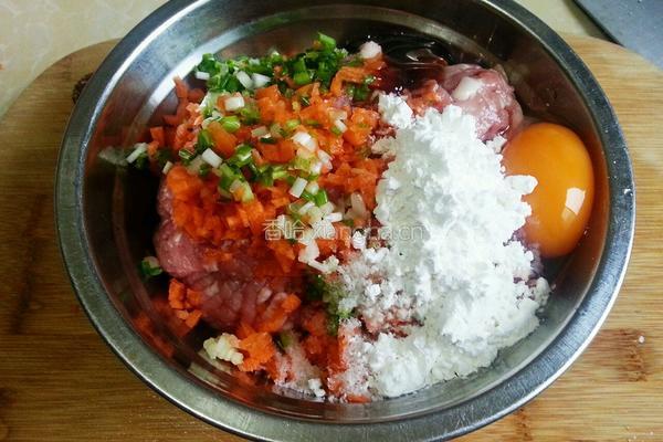蒸肉包蛋的做法图解2