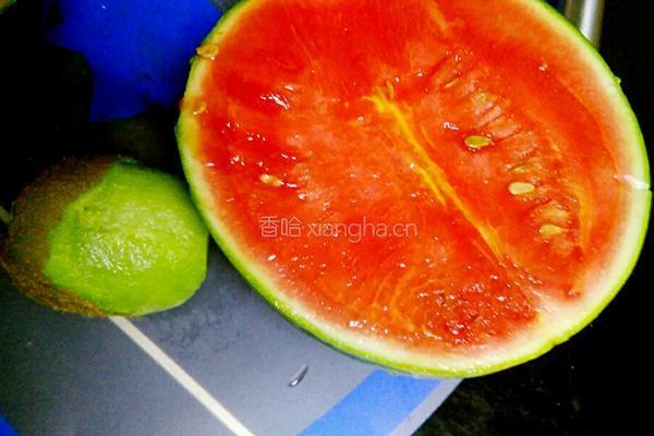 西瓜盅的做法图解1