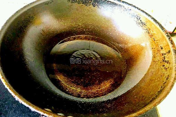 青豆炒虾仁的做法图解6