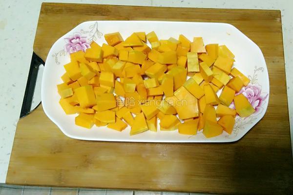 南瓜绿豆汤的做法图解2