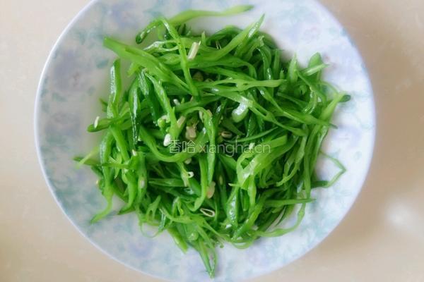 扁豆炒土豆丝的做法图解7
