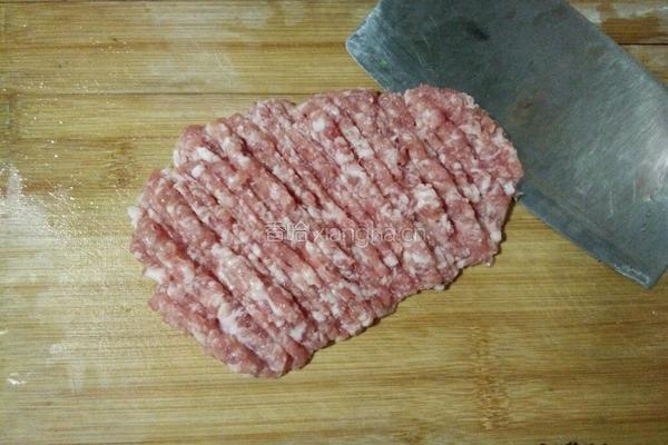 白萝卜肉圆汤的做法图解2