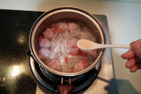 白萝卜肉圆汤的做法图解13
