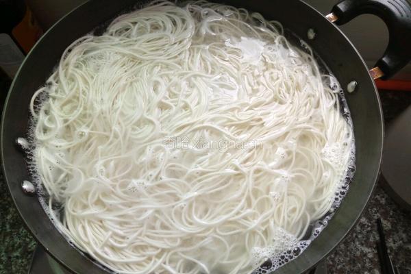 红烧牛肉面的做法图解12