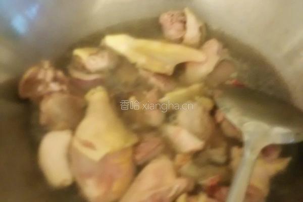茶树菇鸭汤的做法图解2