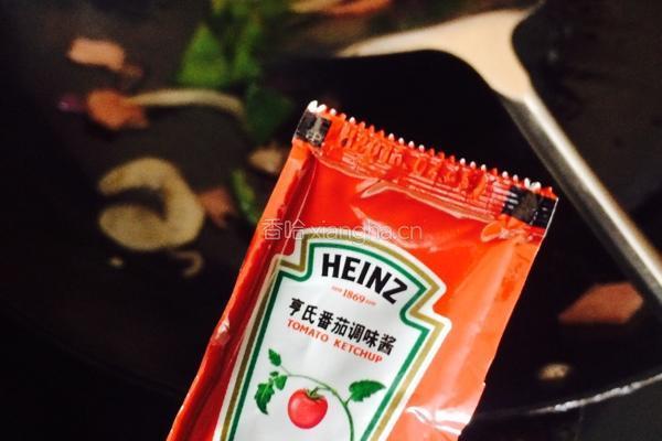 番茄意大利面的做法图解3
