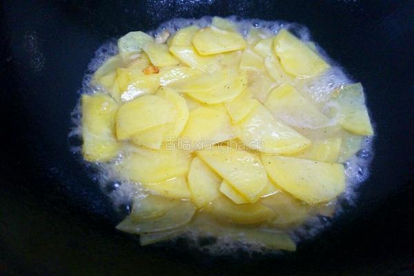 彩椒炒土豆片的做法图解6