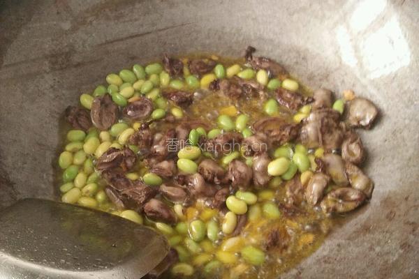 辣椒豆米炒鸡心的做法图解9