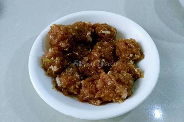 猪肉大米丸子的做法图解3