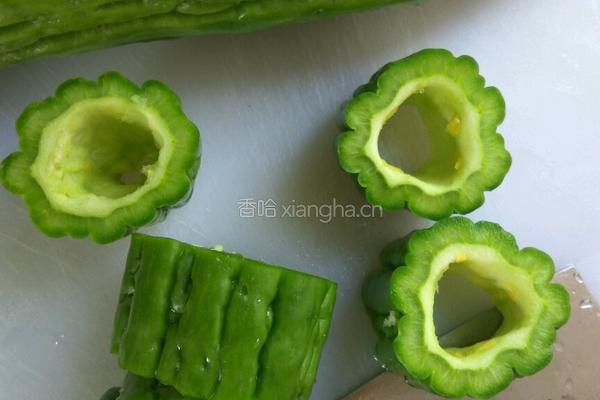 苦瓜酿肉的做法图解4
