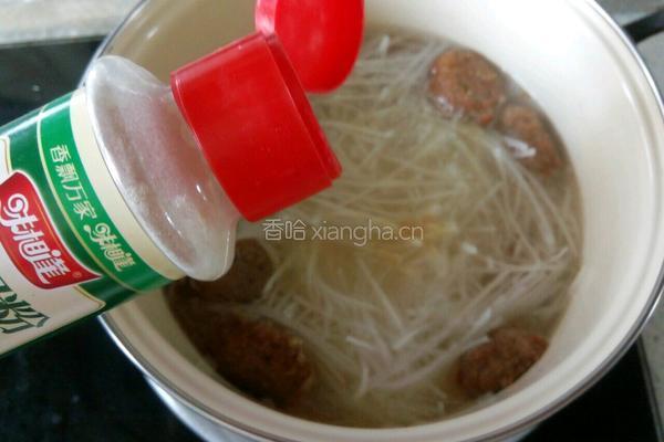白萝卜丝丸子汤的做法图解7