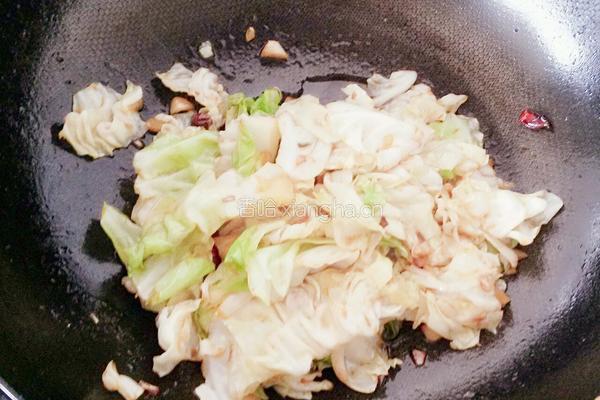 手撕包菜的做法图解5