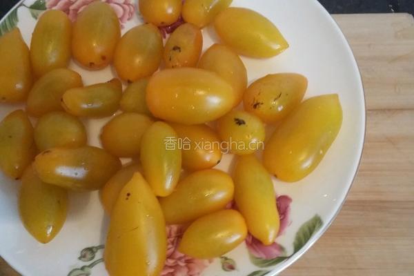 糖拌圣女果的做法图解3
