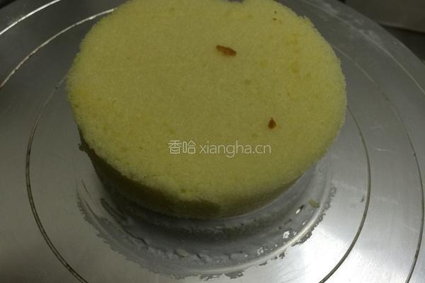 水果百汇哈密瓜蛋糕的做法图解3
