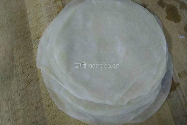 肉馅春卷的做法图解1
