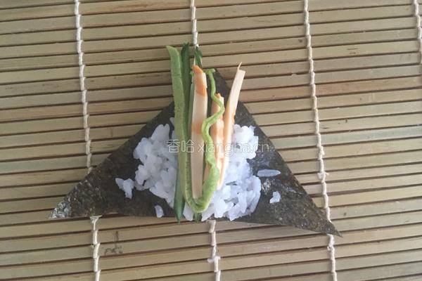 紫菜包饭的做法图解7
