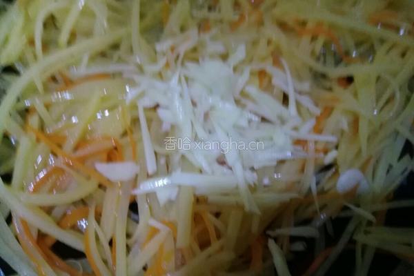 蒜香土豆丝的做法图解5